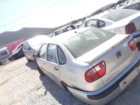 Τροπέτο Αμάξι κομπλέ με Κινητήρα AUD και Σασμάν και Άξονα Πίσω και Ζαντολάστιχα 175/65/14 για SEAT CORDOBA (1999 - 2002) (6K) Sedan - 4dr 1400 (AUD) Petrol 60 *ΔΒ* -  Τροπέτο Αμάξι κομπλέ με Κινητήρα AUD και Σασμάν και Άξονα Πίσω και Ζαντολάστιχα 175/65/14 για SEAT CORDOBA (1999 - 2002) (6K) Sedan - 4dr 1400 (AUD) Petrol 60 *ΔΒ* -