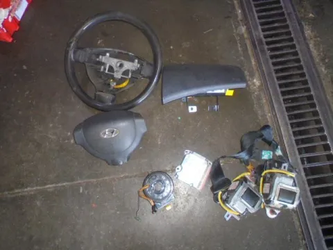 Σετ Αερόσακων Εμπρός (χ.Ταμπλό) Με Καπάκι για HYUNDAI i10 (2008 - 2011) *Γ*