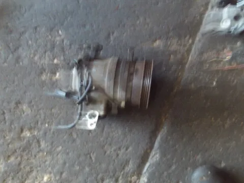 Συμπιεστής A-C (Κομπρέσορας) για HYUNDAI i10 (2008 - 2011)  Συμπιεστής A-C (Κομπρέσορας) για HYUNDAI i10 (2008 - 2011)