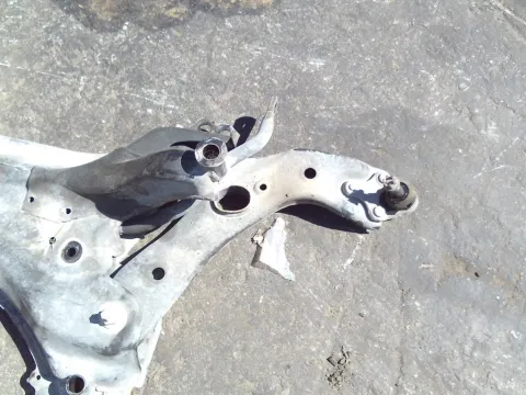 Ψαλίδι Εμπρός Δεξί για TOYOTA AURIS (2009 - 2013) 1300 1NR-FE petrol 101 *ΔΒ* Ψαλίδι Εμπρός Δεξί για TOYOTA AURIS (2009 - 2013) 1300 1NR-FE petrol 101 *ΔΒ*