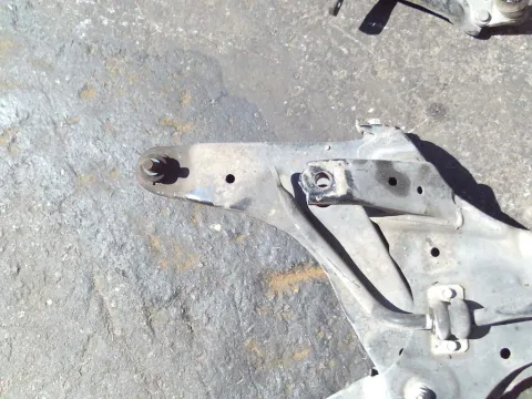 Ψαλίδι Εμπρός Αριστερό για HYUNDAI i10 (2008 - 2011) *ΔΒ*