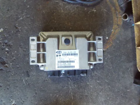 Εγκέφαλος Κινητήρα 16735044 για PEUGEOT 307 (2001 - 2005) (3A) (3C)     ΤΕΛΑΡΟ 15"(ΠΙΣΩ ΣΚΑΛΑ) Εγκέφαλος Κινητήρα 16735044 για PEUGEOT 307 (2001 - 2005) (3A) (3C)     ΤΕΛΑΡΟ 15"(ΠΙΣΩ ΣΚΑΛΑ)