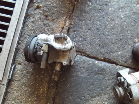 Συμπιεστής A-C (Κομπρέσορας) για HYUNDAI MATRIX (2001 - 2006) (FC)  Συμπιεστής A-C (Κομπρέσορας) για HYUNDAI MATRIX (2001 - 2006) (FC)