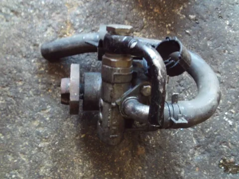 Αντλία Υδραυλικού Τιμονιού Μεταχειρισμένος για VW GOLF (1998 - 2004) Mk4 (1J1)  Αντλία Υδραυλικού Τιμονιού Μεταχειρισμένος για VW GOLF (1998 - 2004) Mk4 (1J1)