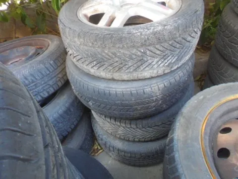 Ζαντολάστιχα 4ΑΔΑ BRIDGESTONE 195/60/R15 [14:02]  για FORD FIESTA (2002 - 2005) Mk5a *Γ* - 