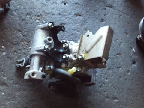 Μονάδα ABS 4721052370 για TOYOTA YARIS (2015 - 2017) 1500 Hybrid (100HP)(1NZ) (HSD) Multidrive  Μονάδα ABS 4721052370 για TOYOTA YARIS (2015 - 2017) 1500 Hybrid (100HP)(1NZ) (HSD) Multidrive