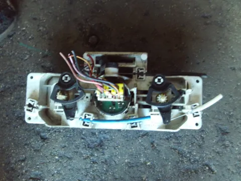 Χειριστήρια Καλοριφέρ 13363975 για SUZUKI IGNIS (2000 - 2003) (RG)  -  Χειριστήρια Καλοριφέρ 13363975 για SUZUKI IGNIS (2000 - 2003) (RG)  -