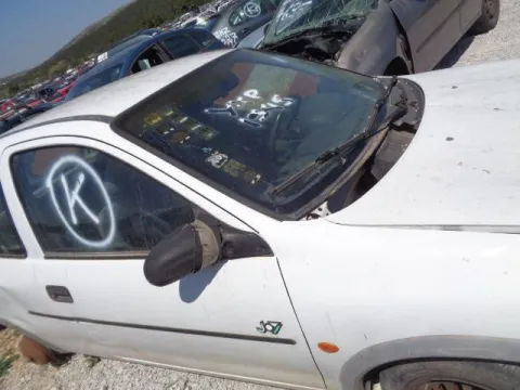 Τροπέτο Αμάξι κομπλέ με Κινητήρα X14XE και Σασμάν με Άξονα Πίσω Ταμπούρα για OPEL CORSA (1993 - 2000) B Hatchback - 3dr 1400 (X14XE) Petrol 106 16 valve *ΔΒ* -  Τροπέτο Αμάξι κομπλέ με Κινητήρα X14XE και Σασμάν με Άξονα Πίσω Ταμπούρα για OPEL CORSA (1993 - 2000) B Hatchback - 3dr 1400 (X14XE) Petrol 106 16 valve *ΔΒ* -