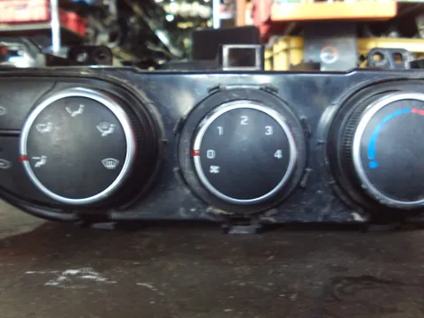 Χειριστήρια Καλοριφέρ 97250B9000 για HYUNDAI i10 (2012 - 2014) ( )  Χειριστήρια Καλοριφέρ 97250B9000 για HYUNDAI i10 (2012 - 2014) ( )