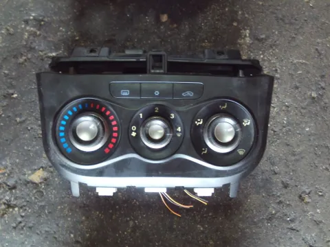 Χειριστήρια Καλοριφέρ 5G1140100 για FIAT GRANDE PUNTO (2005 - 2008) (199)  Χειριστήρια Καλοριφέρ 5G1140100 για FIAT GRANDE PUNTO (2005 - 2008) (199)