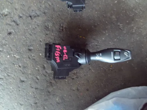 Διακόπτης Υαλοκαθαριστήρων για FORD FIESTA (2002 - 2005) Mk5a "ΤΕΛΑΡΟ 16"(κατω σκαλα) Διακόπτης Υαλοκαθαριστήρων για FORD FIESTA (2002 - 2005) Mk5a "ΤΕΛΑΡΟ 16"(κατω σκαλα)