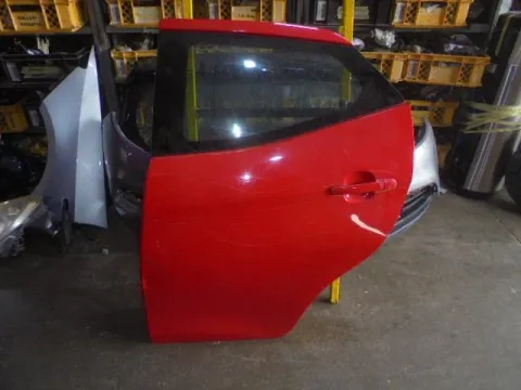 Πόρτα Πίσω Αριστερή (Όχι Πολύ Καθαρ΄η) για TOYOTA AYGO (2014 - 2017) , (2017 - ) *Ε* Πόρτα Πίσω Αριστερή (Όχι Πολύ Καθαρ΄η) για TOYOTA AYGO (2014 - 2017) , (2017 - ) *Ε*