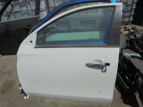 Πόρτα Εμπρός Αριστερή για MITSUBISHI L200 ( 2019 - 2023 ) (F 