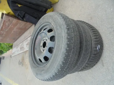 Ζαντολάστιχα 3ΑΔΑ LIGHT TRUCK 195/75/R16 *  για DACIA DUSTER (2017 - )  *ΔΒ* -  Ζαντολάστιχα 3ΑΔΑ LIGHT TRUCK 195/75/R16 *  για DACIA DUSTER (2017 - )  *ΔΒ* -