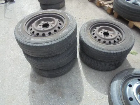 Ζαντολάστιχα 5ΑΔΑ PIRELLI 175/70/R14 **  για NISSAN NV200-EVALIA (2010 - ) *ΔΒ* -  Ζαντολάστιχα 5ΑΔΑ PIRELLI 175/70/R14 **  για NISSAN NV200-EVALIA (2010 - ) *ΔΒ* -
