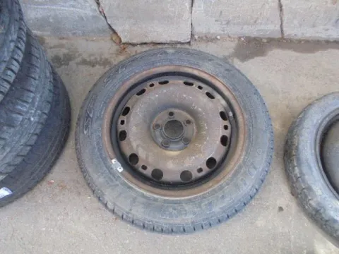 Ζαντολάστιχο 1ΤΕΜ.  DUNLOP 185/60/R15 ** για VW POLO (2009 - 2014) (6R) *ΔΒ* Ζαντολάστιχο 1ΤΕΜ.  DUNLOP 185/60/R15 ** για VW POLO (2009 - 2014) (6R) *ΔΒ*
