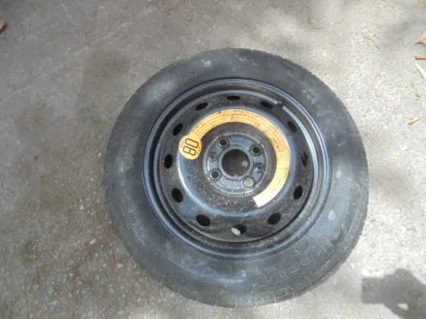 Ζαντολάστιχο ΡΕΖΕΡΒΑ  PIRELLI 135/80/R14 ** για FIAT PUNTO (2003 - 2008) (188) *ΔΒ* Ζαντολάστιχο ΡΕΖΕΡΒΑ  PIRELLI 135/80/R14 ** για FIAT PUNTO (2003 - 2008) (188) *ΔΒ*