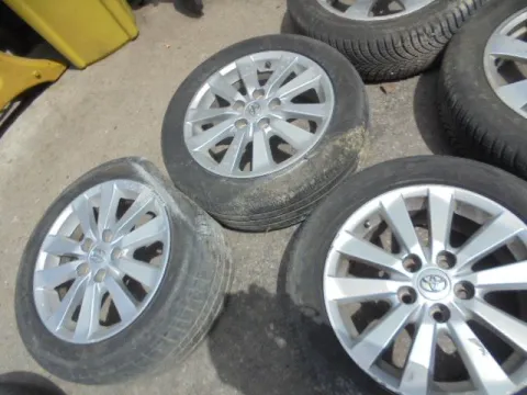 Ζαντολάστιχα 3ΑΔΑ GOODYEAR 205/55/R16  για TOYOTA AURIS (2009 - 2013) *Γ* Ζαντολάστιχα 3ΑΔΑ GOODYEAR 205/55/R16  για TOYOTA AURIS (2009 - 2013) *Γ*
