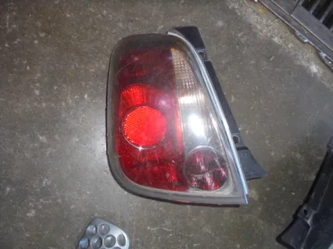Φανάρι Πίσω Αριστερό (Όχι Πολύ Καθαρό) για FIAT 500 (2007 - 2016) Φανάρι Πίσω Αριστερό (Όχι Πολύ Καθαρό) για FIAT 500 (2007 - 2016)