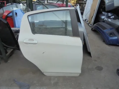 Πόρτα Πίσω Δεξιά (Χωρίς Φάσα) για TOYOTA YARIS (2017 - 2020) *Ε* Πόρτα Πίσω Δεξιά (Χωρίς Φάσα) για TOYOTA YARIS (2017 - 2020) *Ε*