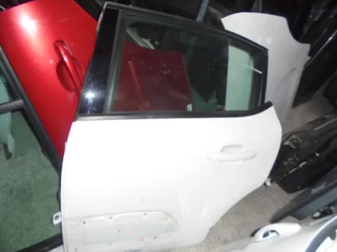 Πόρτα Πίσω Αριστερή (Χ.Φάσα) για CITROEN C3 (2017 - )  *Γ*