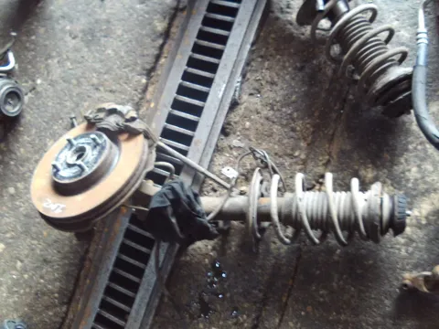 Άκρο Πλήρες Εμπρός Αριστερό Με ABS για TOYOTA YARIS (2012 - 2014) ( ) 1500 Hybrid (100HP)(1NZ) (HSD) Multidrive  Άκρο Πλήρες Εμπρός Αριστερό Με ABS για TOYOTA YARIS (2012 - 2014) ( ) 1500 Hybrid (100HP)(1NZ) (HSD) Multidrive