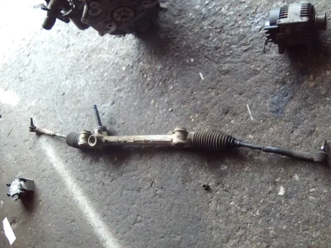 Κρεμαγιέρα Μηχανική για TOYOTA YARIS (1999 - 2002) (XP10) 1500 1NZ-FE petrol 105 NCP13  Κρεμαγιέρα Μηχανική για TOYOTA YARIS (1999 - 2002) (XP10) 1500 1NZ-FE petrol 105 NCP13
