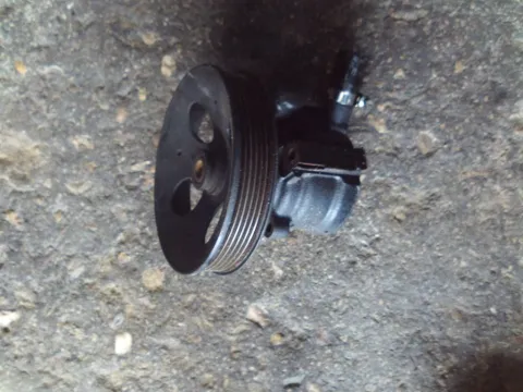 Αντλία Υδραυλικού Τιμονιού Μεταχειρισμένος για OPEL VECTRA (1989 - 1992) A 