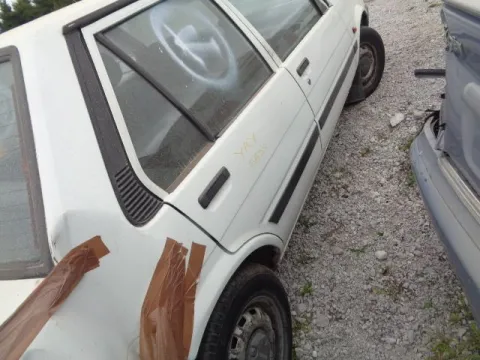 Τροπέτο Αμάξι κομπλέ με Κινητήρα και Σασμάν με Άξονα Πίσω και Ζαντολάστιχα 175/70/13 για TOYOTA COROLLA (1986 - 1987) (EE80-2) Sedan - 4dr 1300 2E petrol 81 12 valve Carb. *ΔΒ* -  Τροπέτο Αμάξι κομπλέ με Κινητήρα και Σασμάν με Άξονα Πίσω και Ζαντολάστιχα 175/70/13 για TOYOTA COROLLA (1986 - 1987) (EE80-2) Sedan - 4dr 1300 2E petrol 81 12 valve Carb. *ΔΒ* -