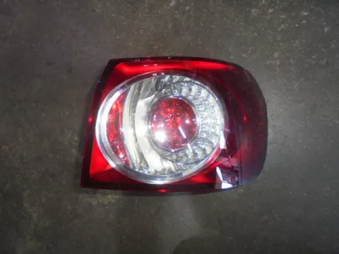 Φανάρι Πίσω Δεξί (Ελαττωματικό LED) για VW GOLF PLUS (2005 - 2009) Mk5 (5M1 - 521)  Φανάρι Πίσω Δεξί (Ελαττωματικό LED) για VW GOLF PLUS (2005 - 2009) Mk5 (5M1 - 521)