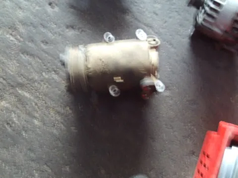 Συμπιεστής A-C (Κομπρέσορας) για FORD FOCUS (2004 - 2008) Mk2a (DA3 - C307) 1400 (ASD_) Petrol 80  Συμπιεστής A-C (Κομπρέσορας) για FORD FOCUS (2004 - 2008) Mk2a (DA3 - C307) 1400 (ASD_) Petrol 80