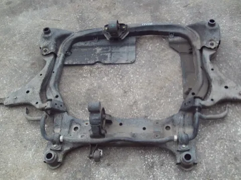 Γέφυρα Εμπρός Πλαίσιο για HYUNDAI i30 (2007 - 2012) 1400 petrol 105 G4FA *ΔΒ* Γέφυρα Εμπρός Πλαίσιο για HYUNDAI i30 (2007 - 2012) 1400 petrol 105 G4FA *ΔΒ*
