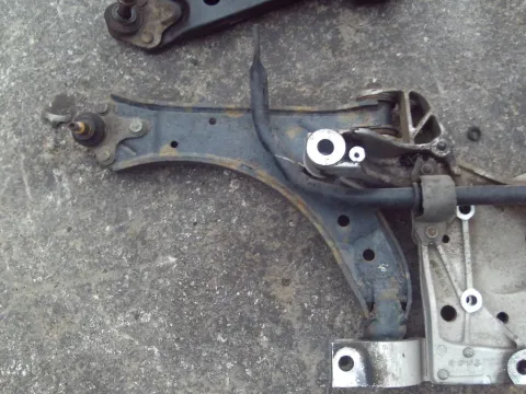 Ψαλίδι Εμπρός Αριστερό για VW GOLF (2004 - 2008) Mk5 (1K1) *ΔΒ*