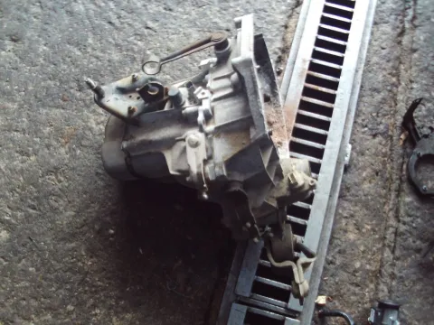Κιβώτιο Ταχυτήτων (Σασμάν) Χειροκίνητο για CITROEN SAXO (1996 - 1999) (S) 1400 (KFWTU3JP)(KFXTU3JP) Petrol 75  Κιβώτιο Ταχυτήτων (Σασμάν) Χειροκίνητο για CITROEN SAXO (1996 - 1999) (S) 1400 (KFWTU3JP)(KFXTU3JP) Petrol 75