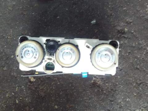 Χειριστήρια Καλοριφέρ για MITSUBISHI COLT (2005 - 2008 ) (CZ)  Χειριστήρια Καλοριφέρ για MITSUBISHI COLT (2005 - 2008 ) (CZ)