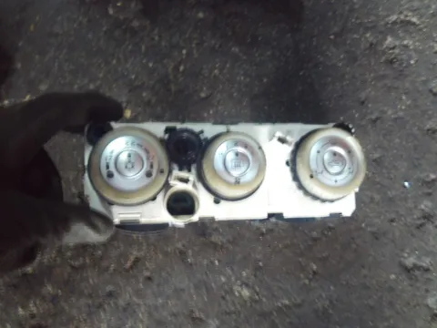 Χειριστήρια Καλοριφέρ για MITSUBISHI COLT (2005 - 2008 ) (CZ)  Χειριστήρια Καλοριφέρ για MITSUBISHI COLT (2005 - 2008 ) (CZ)