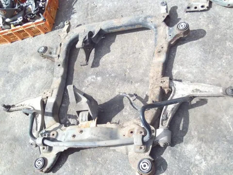 Γέφυρα Εμπρός Πλαίσιο για OPEL VECTRA (2005 - 2008) C 1800 (Z18XER) Petrol 140 *ΔΒ* Γέφυρα Εμπρός Πλαίσιο για OPEL VECTRA (2005 - 2008) C 1800 (Z18XER) Petrol 140 *ΔΒ*