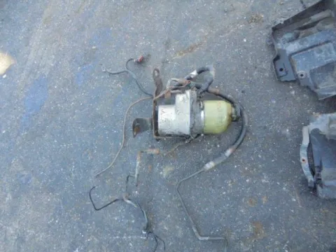 Αντλία Υδραυλικού Τιμονιού Μεταχειρισμένος για OPEL ASTRA (2004 - 2007) H Hatchback - 5dr 1600 (Z16XEP) Petrol 105  Αντλία Υδραυλικού Τιμονιού Μεταχειρισμένος για OPEL ASTRA (2004 - 2007) H Hatchback - 5dr 1600 (Z16XEP) Petrol 105