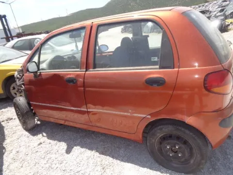 Τροπέτο Αμάξι κομπλέ με Κινητήρα και Σασμάν με Άξονα Πίσω Ταμπούρα και Ζαντολάστιχα 155/70/13 για CHEVROLET - DAEWOO MATIZ (1998 - 2001) (M100) 800 F8CV petrol 52 *ΔΒ* -  Τροπέτο Αμάξι κομπλέ με Κινητήρα και Σασμάν με Άξονα Πίσω Ταμπούρα και Ζαντολάστιχα 155/70/13 για CHEVROLET - DAEWOO MATIZ (1998 - 2001) (M100) 800 F8CV petrol 52 *ΔΒ* -