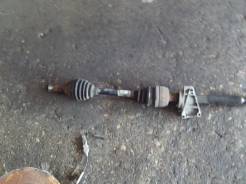 Ημιαξόνιο Εμπρός Δεξί για OPEL ASTRA (2007 - 2010) H 1900 (Z19DTH) Diesel 150 CDTi  Ημιαξόνιο Εμπρός Δεξί για OPEL ASTRA (2007 - 2010) H 1900 (Z19DTH) Diesel 150 CDTi