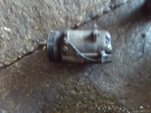 Συμπιεστής A-C (Κομπρέσορας) για VW GOLF (1998 - 2004) Mk4 (1J1)  Συμπιεστής A-C (Κομπρέσορας) για VW GOLF (1998 - 2004) Mk4 (1J1)