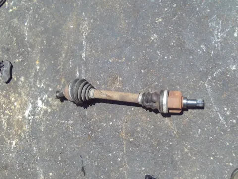 Ημιαξόνιο Εμπρός Αριστερό για PEUGEOT 307 (2005 - 2008) 1600 (9HZ) (DV6TED4) Diesel 110 HDi 16V  Ημιαξόνιο Εμπρός Αριστερό για PEUGEOT 307 (2005 - 2008) 1600 (9HZ) (DV6TED4) Diesel 110 HDi 16V