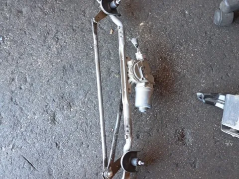Μοτέρ Κίνησης Εμπρός Υαλοκαθαριστήρων για SUZUKI SWIFT (2017 - ) () Hatchback - 5dr 1200 (K12C) petrol 90 DualJet I4 SVHS ΠΑΛΕΤΑ *106* *300723*  Μοτέρ Κίνησης Εμπρός Υαλοκαθαριστήρων για SUZUKI SWIFT (2017 - ) () Hatchback - 5dr 1200 (K12C) petrol 90 DualJet I4 SVHS ΠΑΛΕΤΑ *106* *300723*
