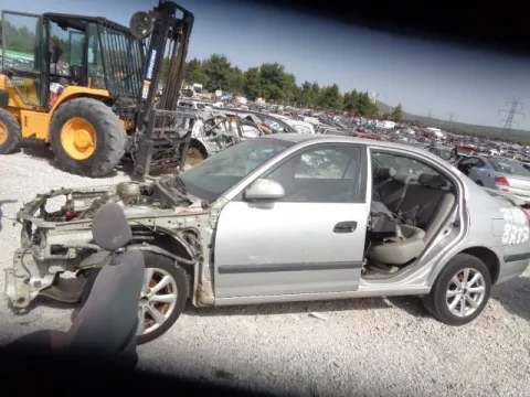 Τροπέτο Αμάξι Κουφάρι με Άξονα Πίσω και Ζαντολάστιχα για HYUNDAI ELANTRA (2000 - 2004) (XD) Sedan - 4dr *ΔΒ* -  Τροπέτο Αμάξι Κουφάρι με Άξονα Πίσω και Ζαντολάστιχα για HYUNDAI ELANTRA (2000 - 2004) (XD) Sedan - 4dr *ΔΒ* -