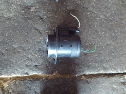 Μετρητής Μάζας Αέρος (MAF - LUFT - AIR FLOW) A2C53246005 για VW GOLF (2009 - 2013) Mk6 (5K1)  "ΤΕΛΑΡΟ 5"(πισω τοιχο) Μετρητής Μάζας Αέρος (MAF - LUFT - AIR FLOW) A2C53246005 για VW GOLF (2009 - 2013) Mk6 (5K1)  "ΤΕΛΑΡΟ 5"(πισω τοιχο)