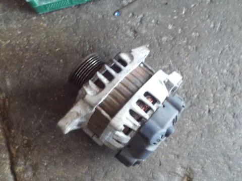 Δυναμό - Εναλλάκτης 373002B101 για HYUNDAI i30 (2007 - 2012) 1400 petrol 105 G4FA  Δυναμό - Εναλλάκτης 373002B101 για HYUNDAI i30 (2007 - 2012) 1400 petrol 105 G4FA