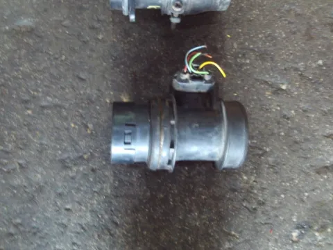 Μετρητής Μάζας Αέρος (MAF - LUFT - AIR FLOW) 775533020 για MINI MINI COOPER (2004 - 2006)   "ΤΕΛΑΡΟ 4"(πισω τοιχο) Μετρητής Μάζας Αέρος (MAF - LUFT - AIR FLOW) 775533020 για MINI MINI COOPER (2004 - 2006)   "ΤΕΛΑΡΟ 4"(πισω τοιχο)