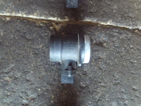 Μετρητής Μάζας Αέρος (MAF - LUFT - AIR FLOW) 0280217121 για VW GOLF (1998 - 2004) Mk4 (1J1)   "ΤΕΛΑΡΟ 4"(πισω τοιχο) Μετρητής Μάζας Αέρος (MAF - LUFT - AIR FLOW) 0280217121 για VW GOLF (1998 - 2004) Mk4 (1J1)   "ΤΕΛΑΡΟ 4"(πισω τοιχο)