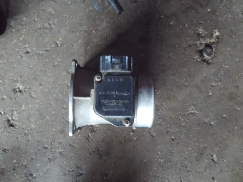 Μετρητής Μάζας Αέρος (MAF - LUFT - AIR FLOW) F82F12B579DA για MAZDA 626 (1998-2000) (GF)   "ΤΕΛΑΡΟ 11"(πισω τοιχο) Μετρητής Μάζας Αέρος (MAF - LUFT - AIR FLOW) F82F12B579DA για MAZDA 626 (1998-2000) (GF)   "ΤΕΛΑΡΟ 11"(πισω τοιχο)