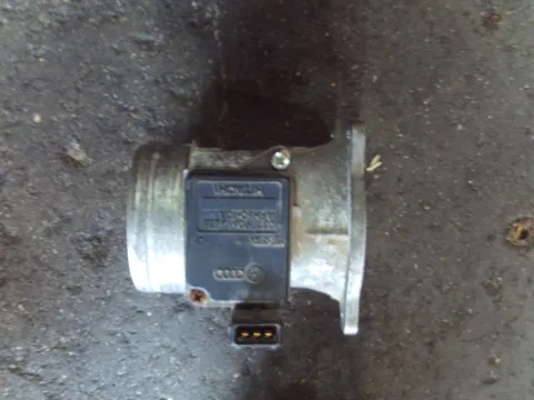 Μετρητής Μάζας Αέρος (MAF - LUFT - AIR FLOW) AFH60-10A για VW GOLF (1992 - 1998) Mk3 (1H1)   "ΤΕΛΑΡΟ 1"(πισω τοιχο) Μετρητής Μάζας Αέρος (MAF - LUFT - AIR FLOW) AFH60-10A για VW GOLF (1992 - 1998) Mk3 (1H1)   "ΤΕΛΑΡΟ 1"(πισω τοιχο)
